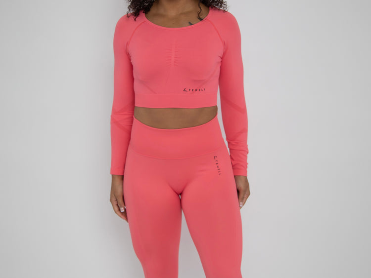 ‘Form' Long Sleeve Crop Top- Taffy